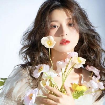 10号舱里的女人
